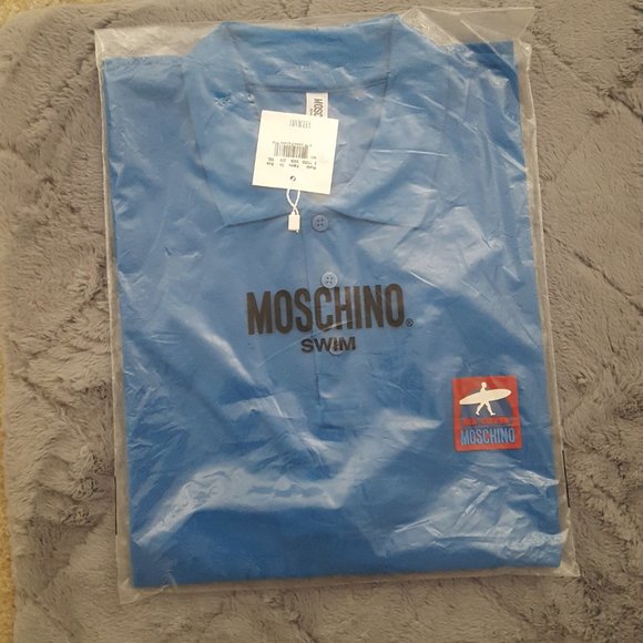 Moschino T-shirt NWT XXL - Picture 2 of 6